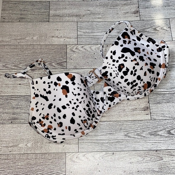 Victoria’s Secret bikini 32 C leopard padded top - Picture 2 of 7